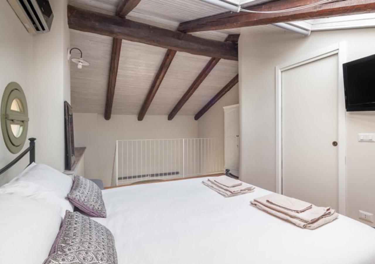 Апартаменты Charming Loft Golf Club Barolo Новелло Экстерьер фото